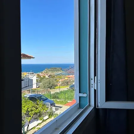 Stylish In Kusadasi, 5 Minutes To The Center And The Sea