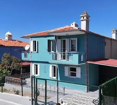 Stylish In Kusadasi, 5 Minutes To The Center And The Sea