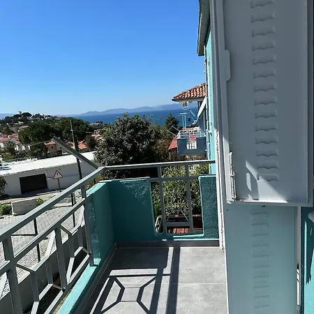 Stylish In Kusadasi, 5 Minutes To The Center And The Sea