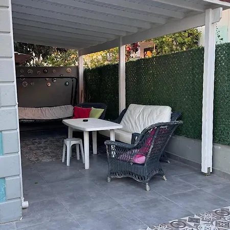Stylish In Kusadasi, 5 Minutes To The Center And The Sea