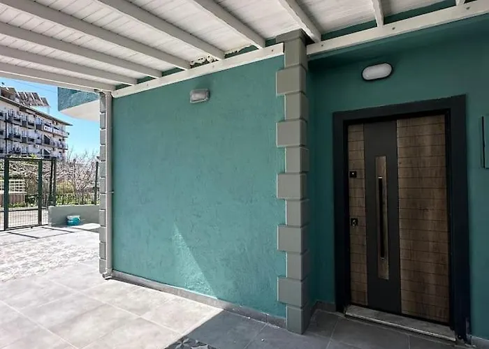 Stylish In Kusadasi, 5 Minutes To The Center And The Sea * Kusadasi