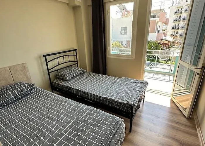 Stylish In Kusadasi, 5 Minutes To The Center And The Sea Kusadasi